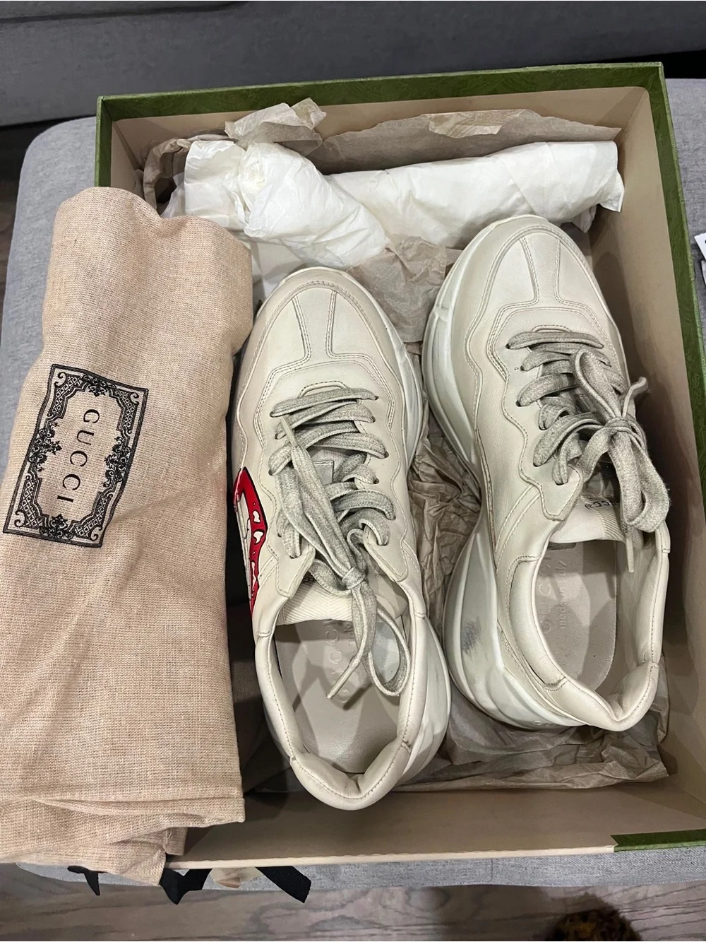 Gucci cream leather